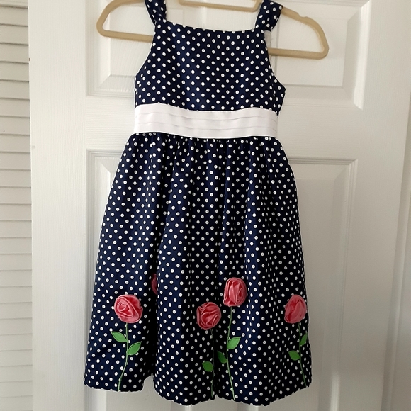 Children's AMERICAN PRINCESS dress - Picture 6 of 6